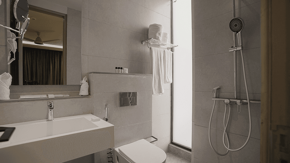 Studio Suite — view 4